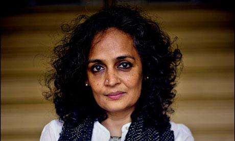 Arundhati-Roy-001